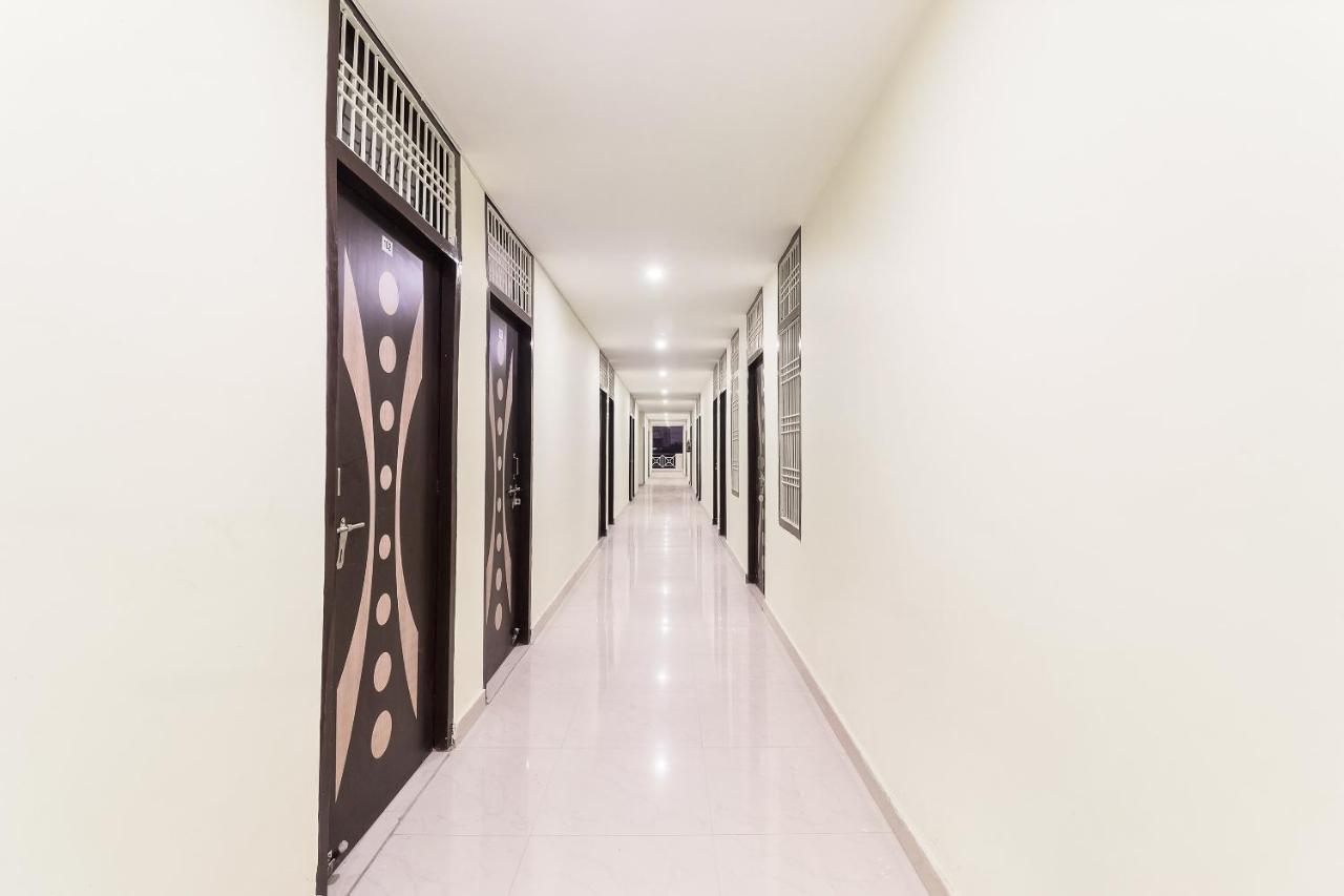 Spot On 63000 Hotel S.S. Plaza Banthra Sikandarpur Bagian luar foto