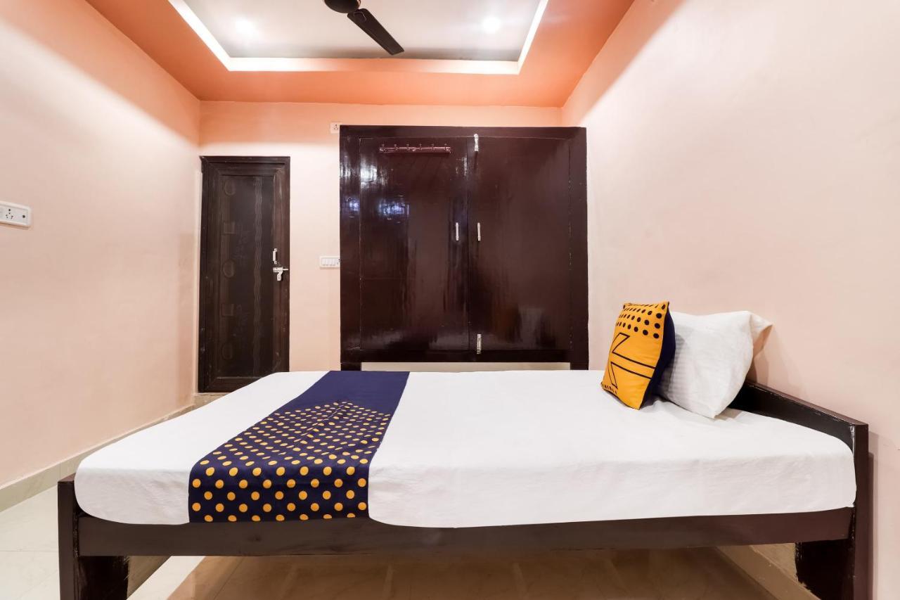 Spot On 63000 Hotel S.S. Plaza Banthra Sikandarpur Bagian luar foto