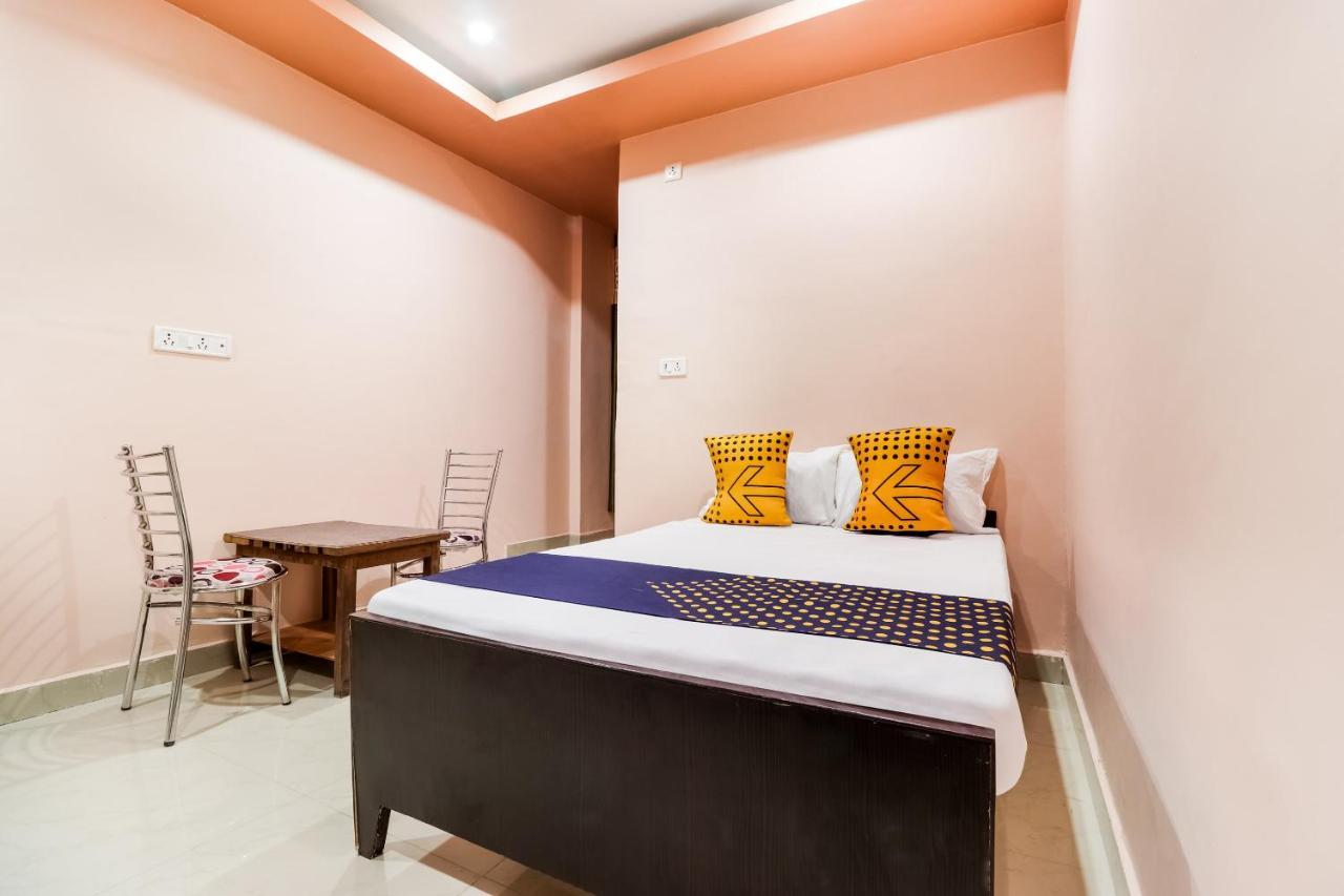 Spot On 63000 Hotel S.S. Plaza Banthra Sikandarpur Bagian luar foto