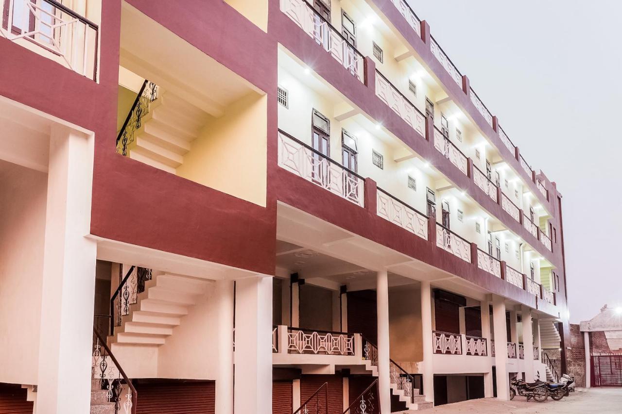 Spot On 63000 Hotel S.S. Plaza Banthra Sikandarpur Bagian luar foto