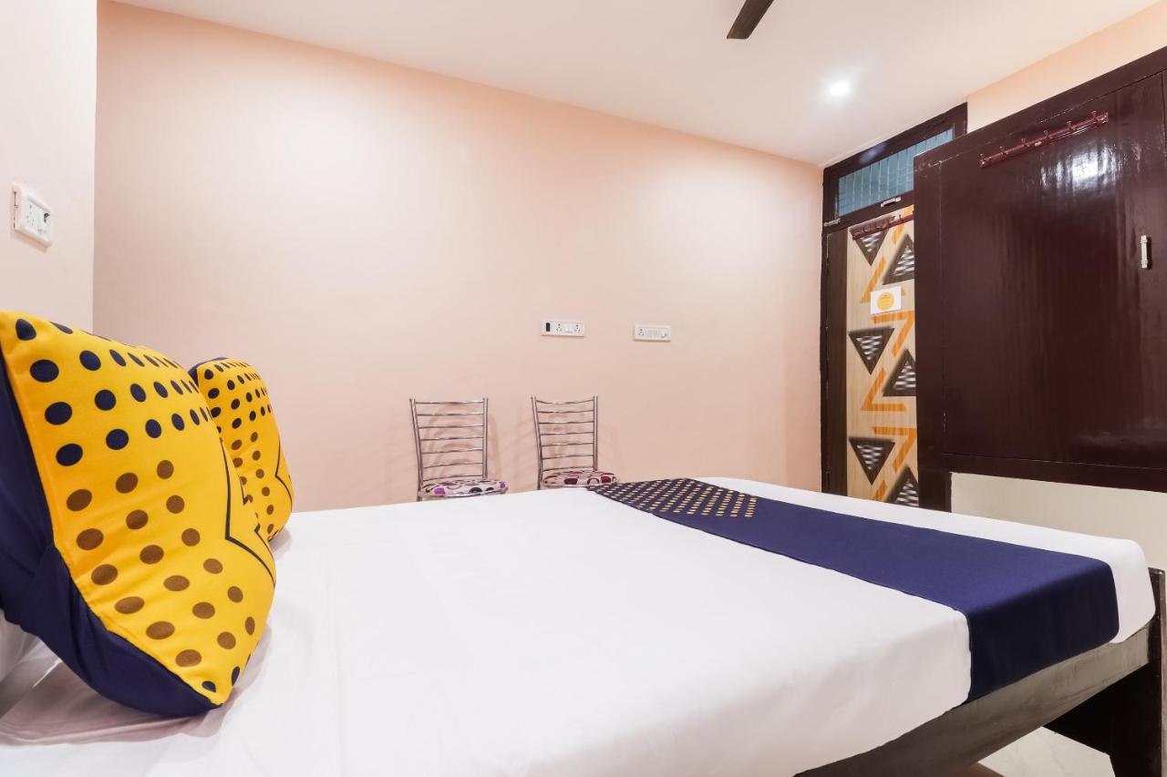 Spot On 63000 Hotel S.S. Plaza Banthra Sikandarpur Bagian luar foto